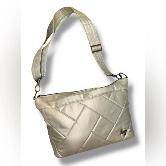 🤍Lug Flare 2 Crossbody bag with 2 straps Silver Quilted RFID - Picture 2 of 15